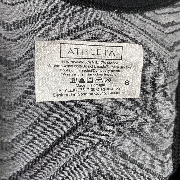 lot Of Two Athleta Fastest Track Ruched Tanks SzS - Picture 4 of 13